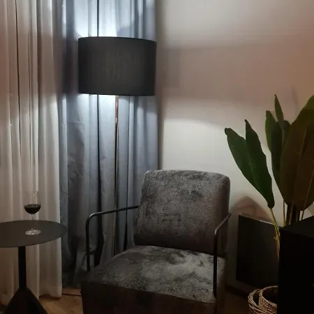 Monteverde Tamplier Apartament *