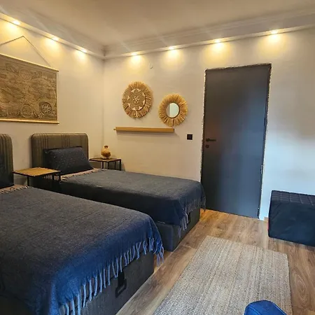 Monteverde Tamplier Апартаменты *