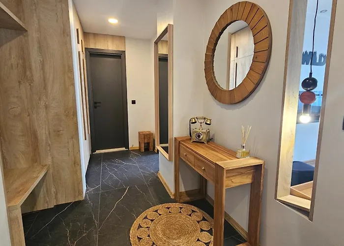 Monteverde Tamplier Lägenhet